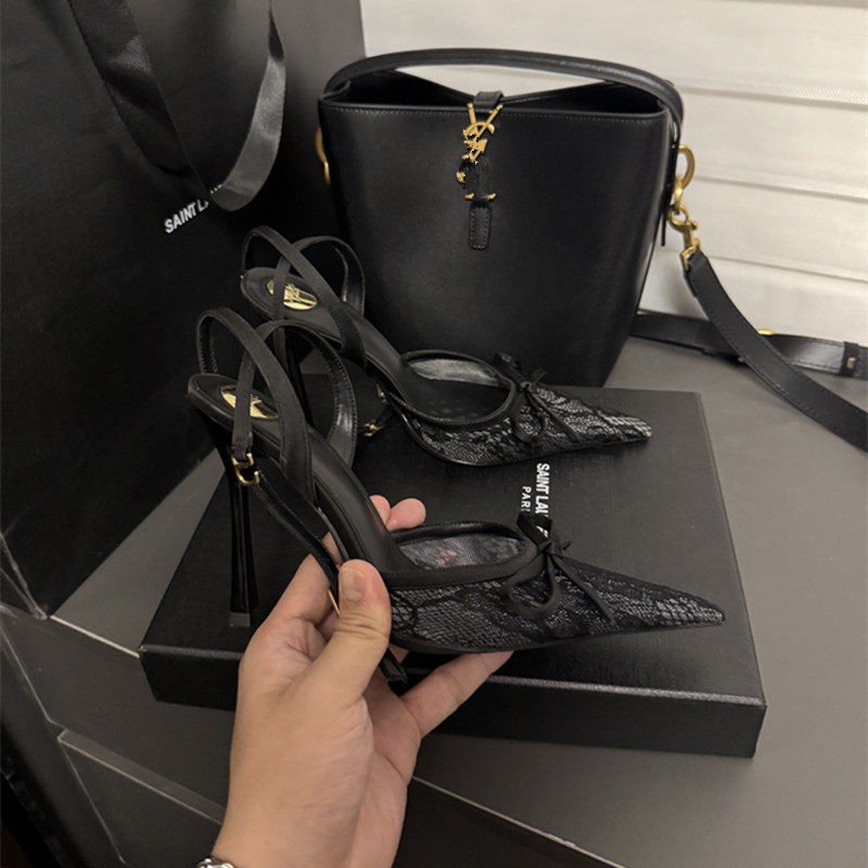 Women Fashion Necklace - Sandal Wanita Hak Tinggi Model Baru