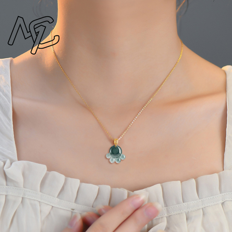 Kalung Liontin Cakar Kucing Gi - Women Fashion Necklace ulasan dan harga